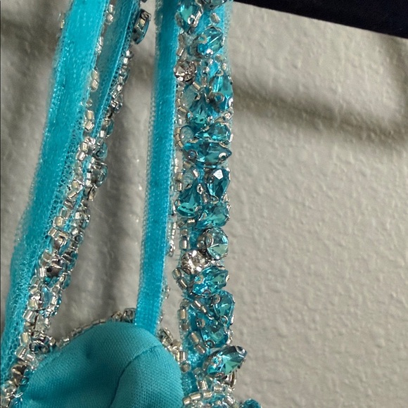 Jovani Iridescent Turquoise Sequin Cutout Dress BNWT - Picture 6 of 6